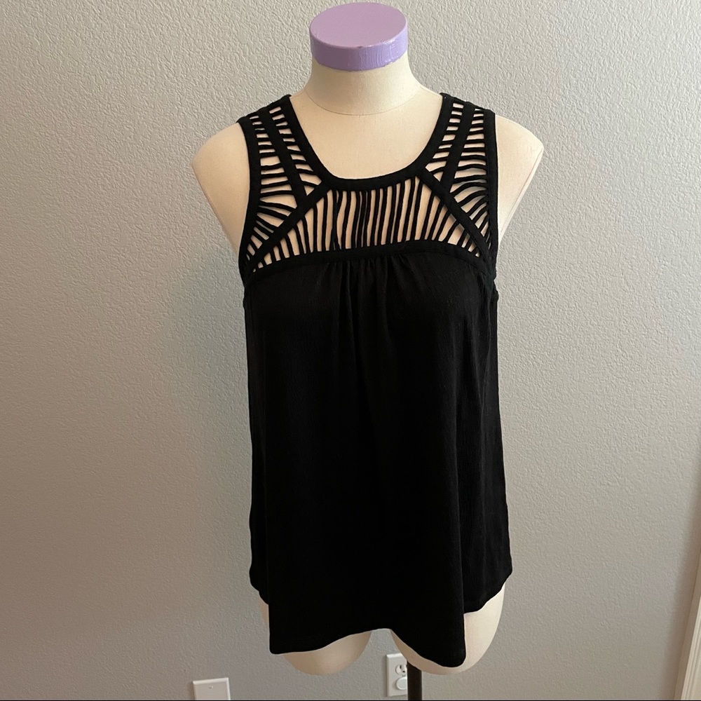 Pixley lattice neckline knit top